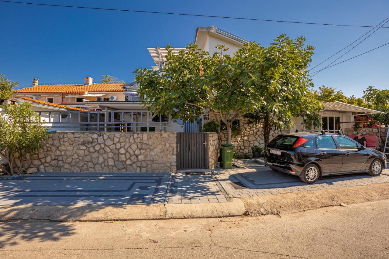 Apartments Lapis Jadranovo Luaran gambar